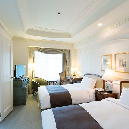 Hotel The Manhattan سيبَ المظهر الخارجي الصورة