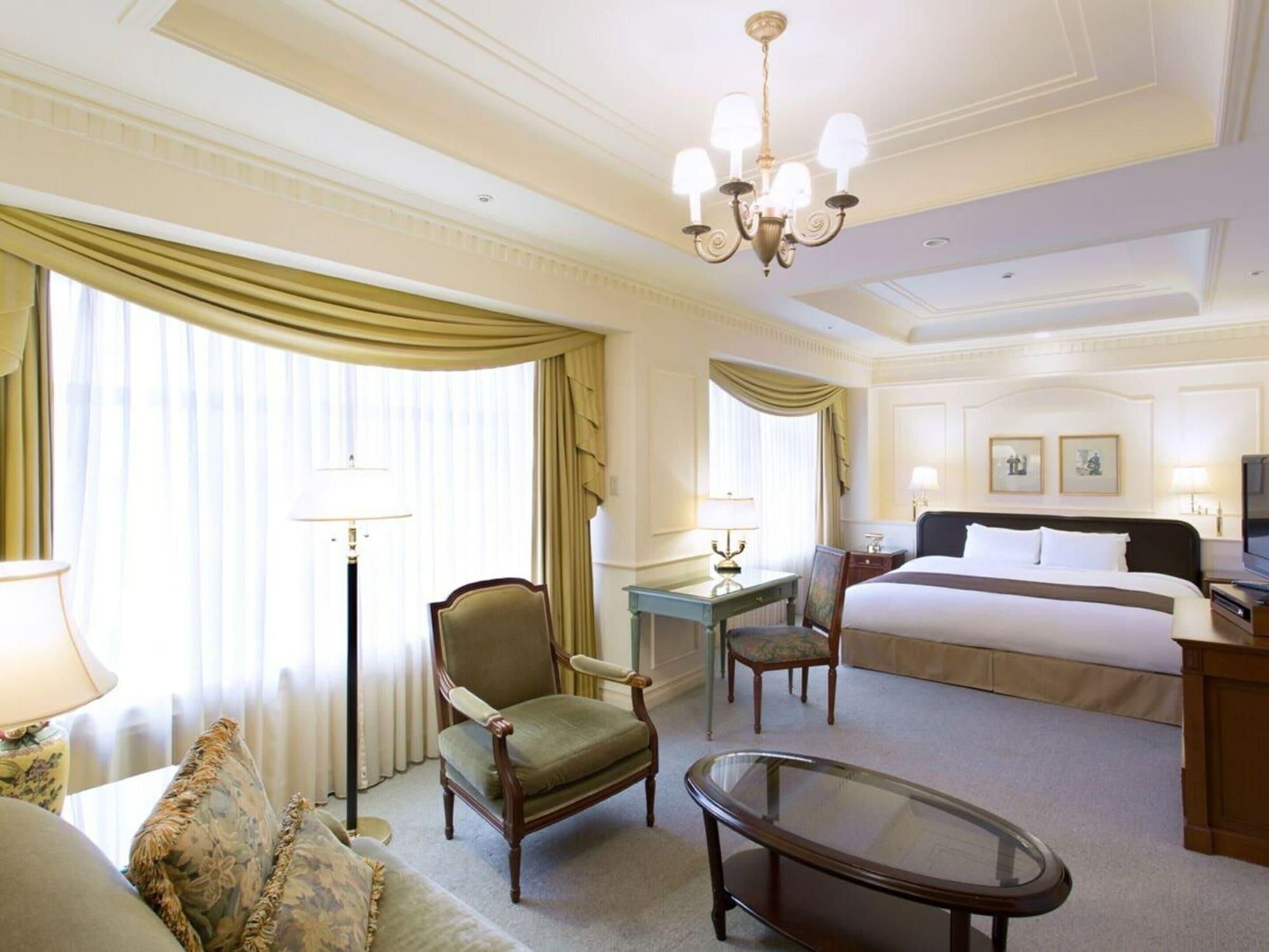 Hotel The Manhattan سيبَ المظهر الخارجي الصورة