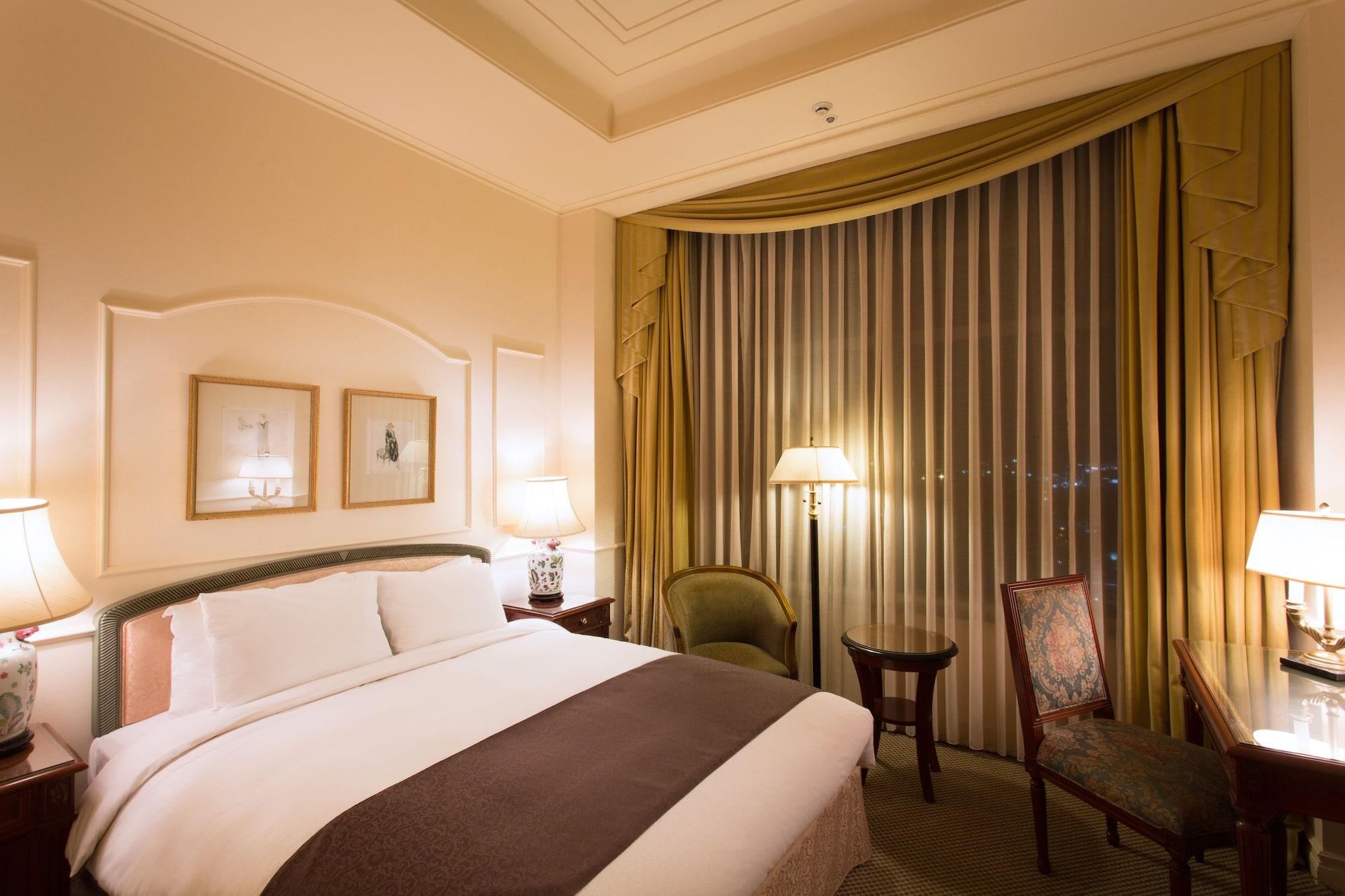 Hotel The Manhattan سيبَ المظهر الخارجي الصورة