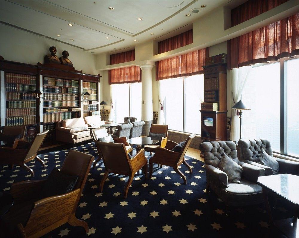Hotel The Manhattan سيبَ المظهر الخارجي الصورة